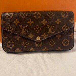 Louis Vuitton Monogram Clutch with Gold Chain